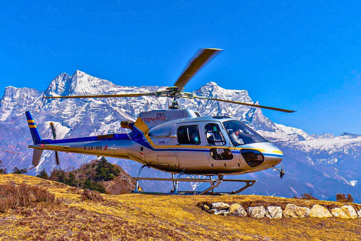 Everest Base Camp Helicopter Tour with VIP Landing (1 Day)